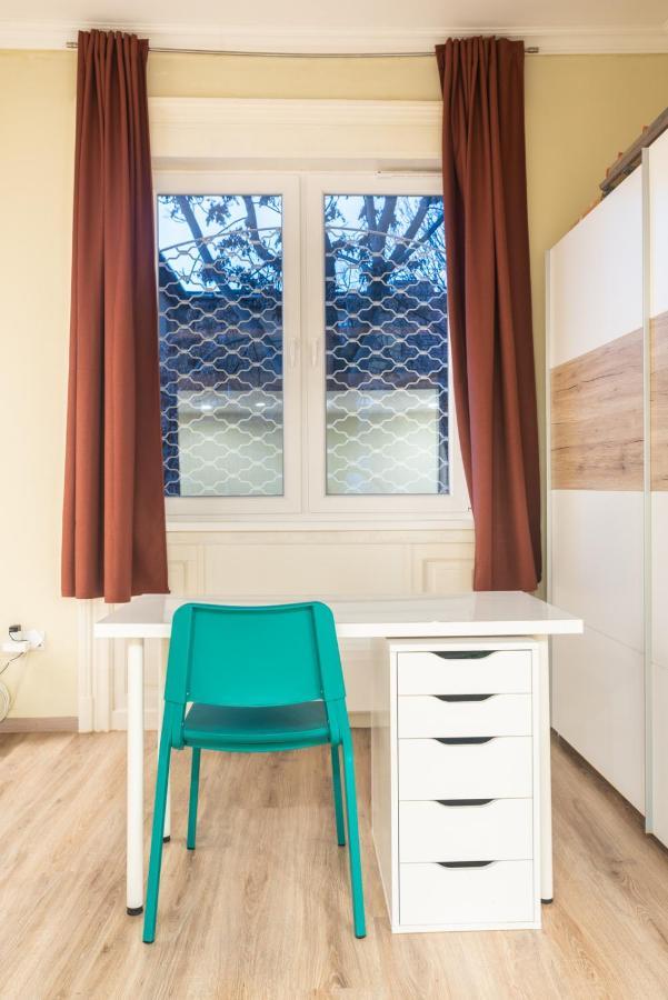 Cozy & Quiet Apartment Near Kiraly Street Free Parking, Ac, Perfect For 4 Guests! بودابست المظهر الخارجي الصورة